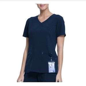 SCRUBSTAR WOMEN'S PERFORMANCE  WRAP TOP